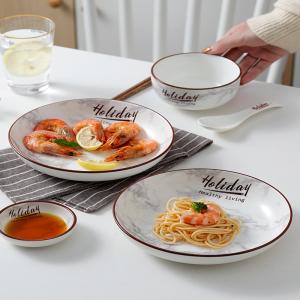 Creative plates and dishes set